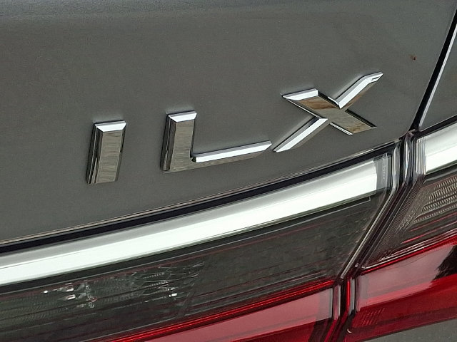 Used 2020 Acura ILX w/ Premium Package FWD image 32