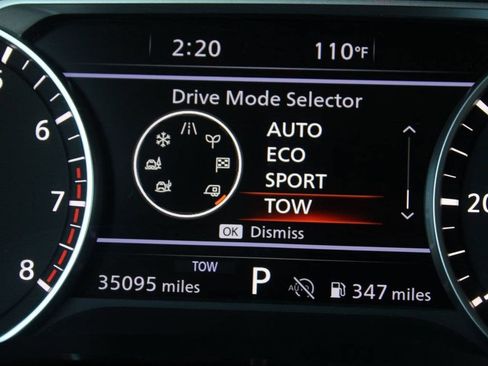 Used 2025 Nissan Pathfinder SL AWD/4WD image 39