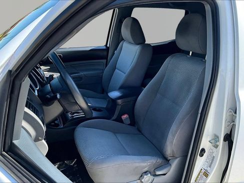 Used 2013 Toyota Tacoma 2WD Double Cab w/ Convenience Pkg image 19