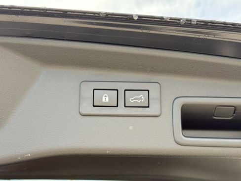 New 2026 Subaru Outback Touring XT image 16