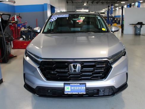 Used 2025 Honda CR-V EX-L image 2