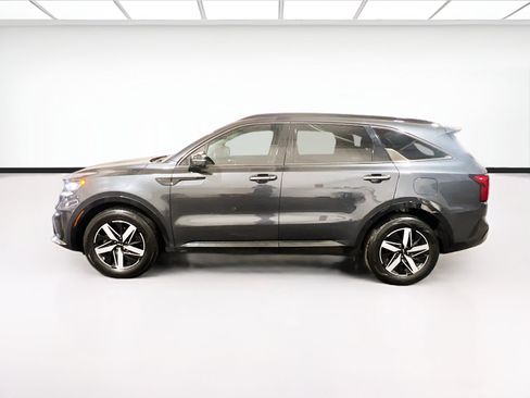 Used 2023 Kia Sorento S w/ Panoramic Sunroof Package FWD image 24