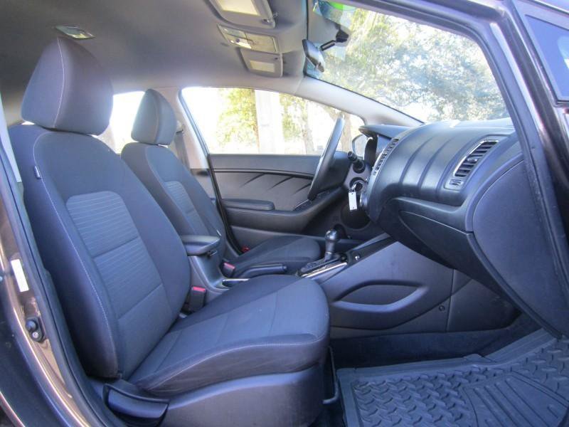 Used 2017 Kia Forte LX w/ LX Popular Package FWD image 16
