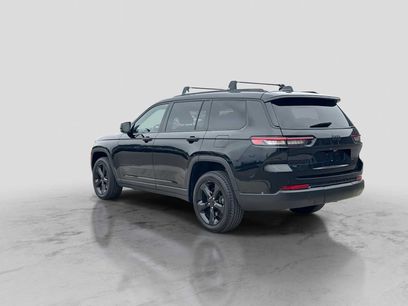Used 2023 Jeep Grand Cherokee L Laredo
