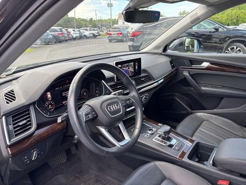 Used 2018 Audi Q5 2.0T Premium Plus w/ Premium Plus Package AWD/4WD image 10