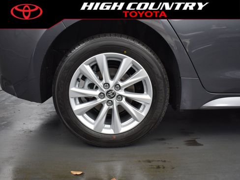 New 2026 Toyota Corolla SE image 9