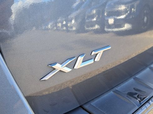 Used 2022 Ford Explorer XLT w/ Equipment Group 202A image 30