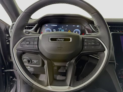 Used 2023 Jeep Grand Cherokee L Laredo AWD/4WD image 15