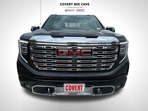 Used 2025 GMC Sierra 1500 Denali w/ Technology Package image 2