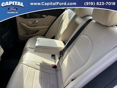 Used 2019 Mercedes-Benz C 300 Sedan image 18