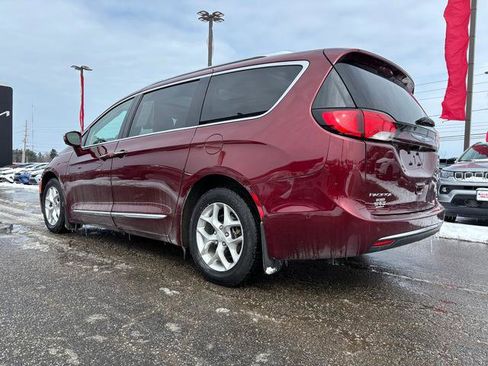 Used 2020 Chrysler Pacifica Limited w/ Advanced Safetytec Group image 5