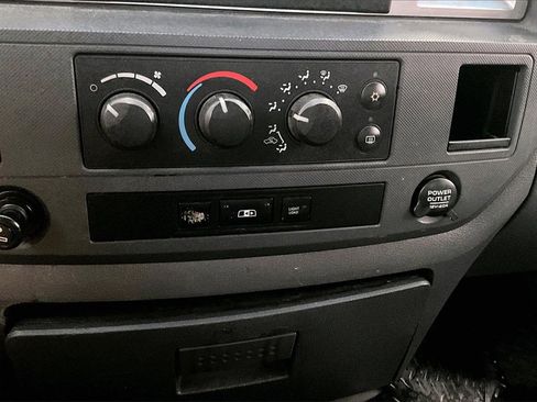 Used 2008 Dodge Ram 2500 Truck SLT w/ Trailer Tow Group image 14