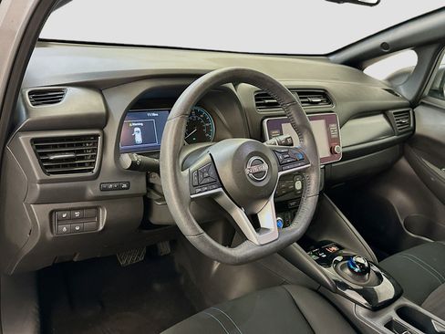 Used 2024 Nissan Leaf SV Plus image 18