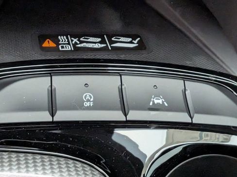 New 2026 Buick Envista Avenir image 16