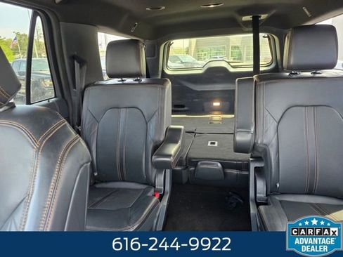 Used 2023 Ford Expedition Max Platinum AWD/4WD image 7