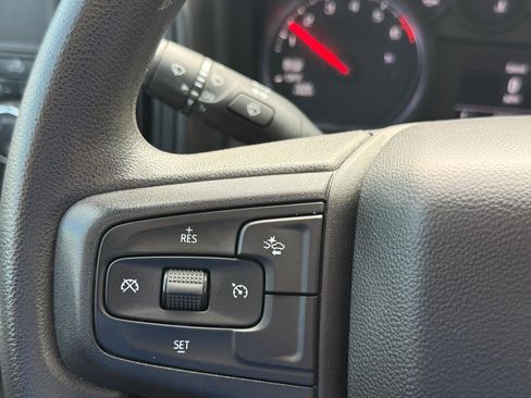Used 2023 Chevrolet Silverado 1500 Custom RWD image 12