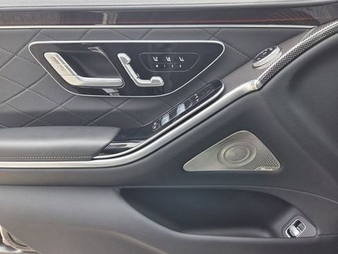 Used 2025 Mercedes-Benz S 580 4MATIC Sedan image 21