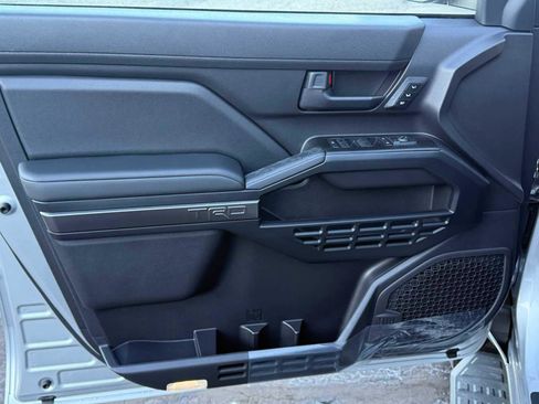 New 2025 Toyota 4Runner TRD Off-Road Premium image 6