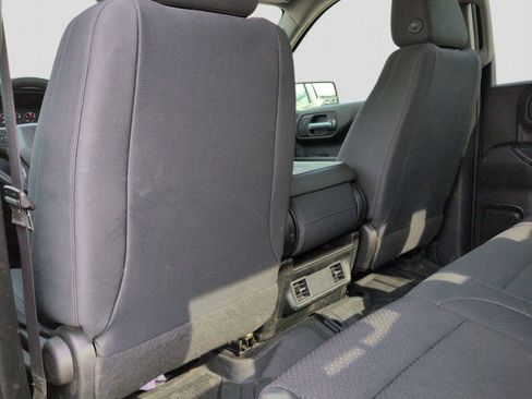 Used 2019 Chevrolet Silverado 1500 Custom Trail Boss image 19