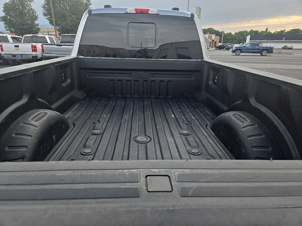 Used 2024 Ford F350 Lariat w/ Lariat Ultimate Package AWD/4WD image 29