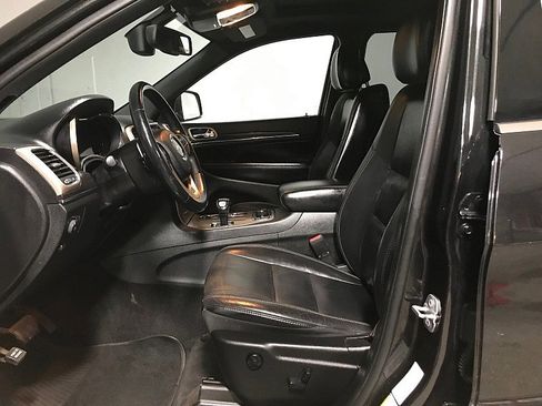Used 2015 Jeep Grand Cherokee Limited image 10