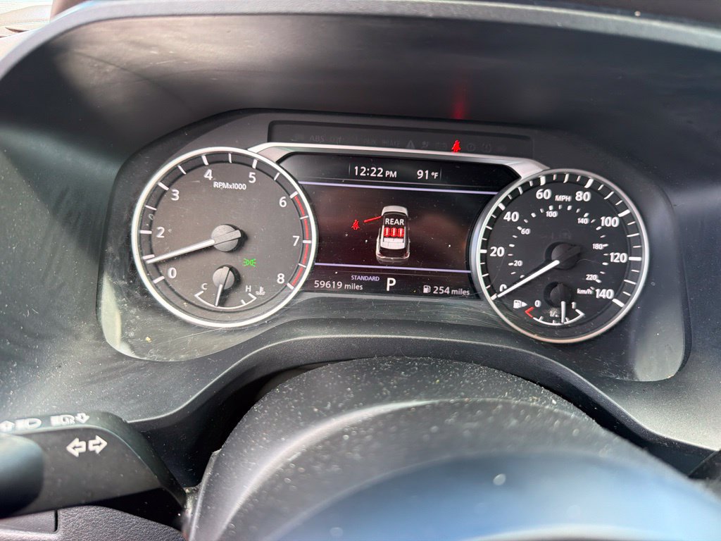 Used 2023 Nissan Rogue S FWD image 4