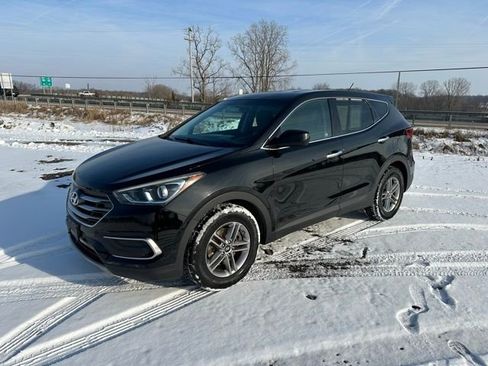 Used 2018 Hyundai Santa Fe Sport FWD image 2