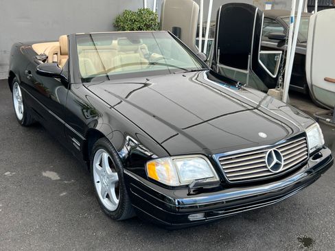 Used 1999 Mercedes-Benz SL 500 image 2
