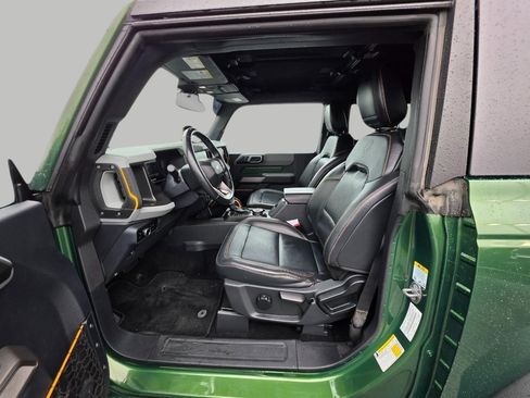 Used 2023 Ford Bronco Badlands w/ Sasquatch Package AWD/4WD image 17