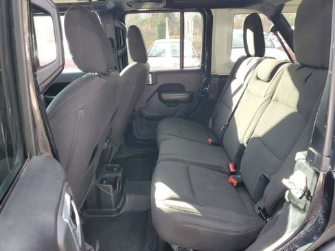Used 2021 Jeep Wrangler Unlimited Sport AWD/4WD image 28