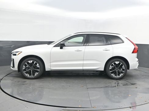 New 2026 Volvo XC60 B5 Plus w/ Protection Package Premier AWD/4WD image 2