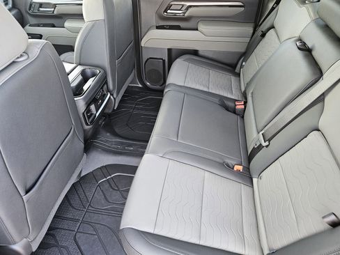 New 2026 Chevrolet Silverado 2500 ZR2 image 28