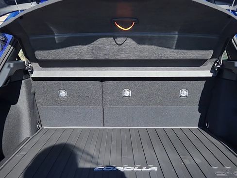 New 2026 Toyota Corolla SE image 18