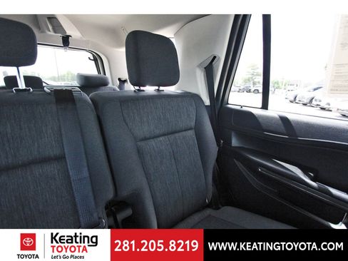 Used 2022 Ford Expedition XLT RWD image 12