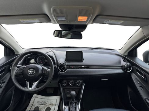 Used 2018 Toyota Yaris iA image 7