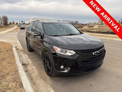 Used 2020 Chevrolet Traverse LT