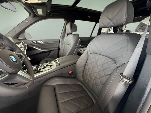 Certified 2026 BMW X7 xDrive40i w/ M Sport Package image 30