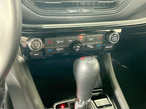 Used 2022 Jeep Compass Altitude w/ Convenience Group image 15