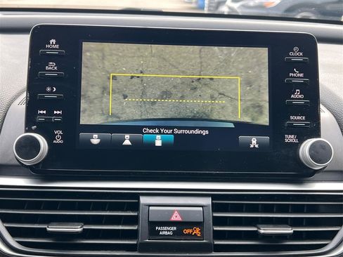 Used 2020 Honda Accord EX image 37