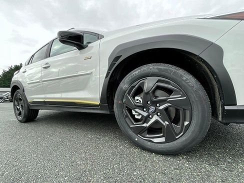 Certified 2025 Subaru Crosstrek 2.5i Sport w/ Crosstrek Mirror Package image 11