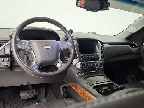 Used 2018 Chevrolet Tahoe Premier AWD/4WD image 13