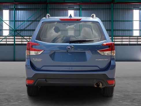 Used 2023 Subaru Forester AWD/4WD image 4