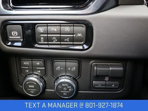 New 2026 GMC Yukon XL AT4 Ultimate AWD/4WD image 27