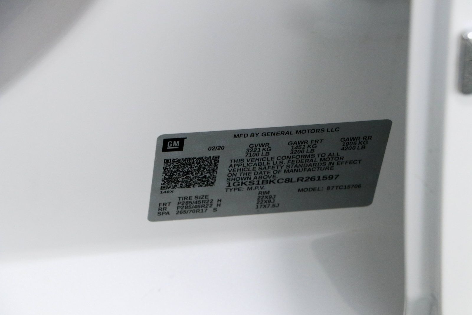 Used 2020 GMC Yukon SLT w/ Premium Edition RWD image 39