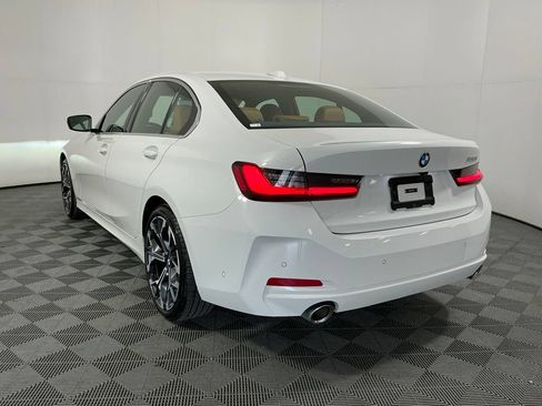 Certified 2025 BMW 330i Sedan w/ Convenience Package RWD image 7