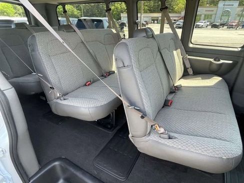 New 2026 GMC Savana 3500 LT RWD image 9