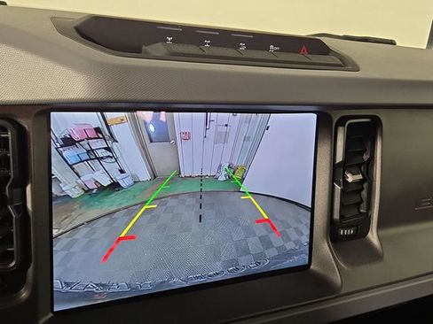 Used 2024 Ford Bronco Big Bend image 19