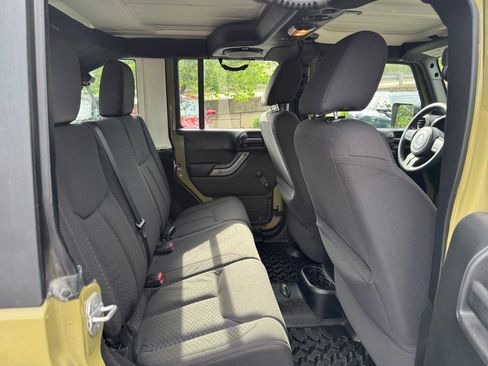 Used 2013 Jeep Wrangler Unlimited Sport w/ Connectivity Group AWD/4WD image 33