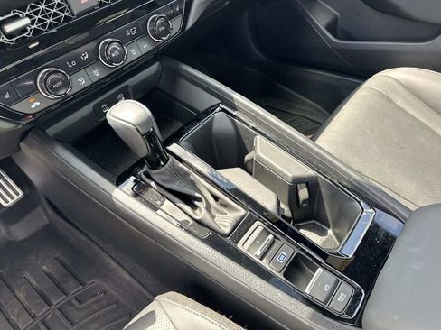 Used 2024 Honda Accord Sport image 31
