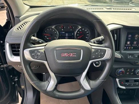 Used 2024 GMC Terrain SLE w/ Driver Convenience Package AWD/4WD image 12